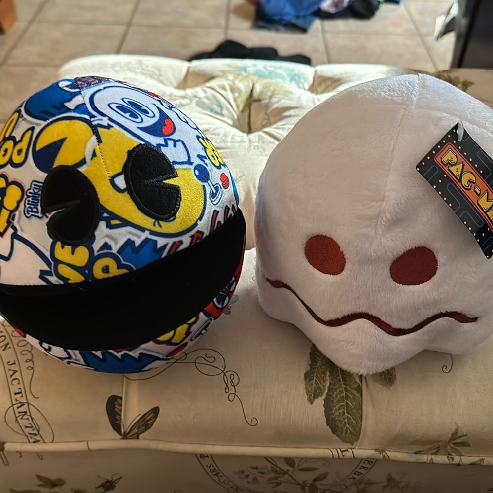 PACMAN And Ghost plush